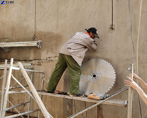 wall sawing machines